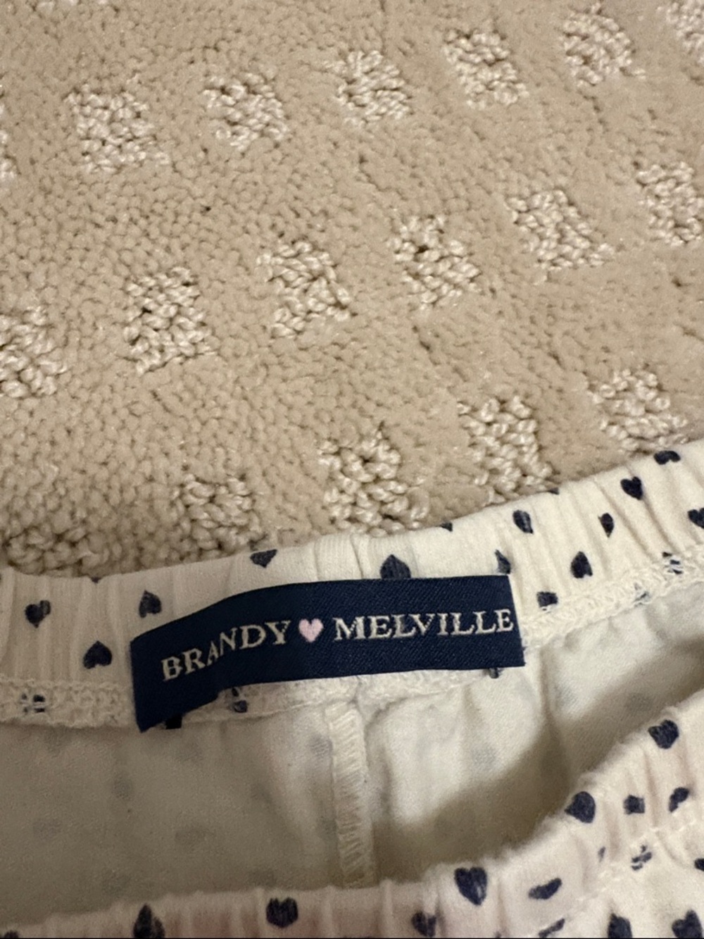 Brandy Melville White Shorts with Black Heart Print - Picture 3 of 4